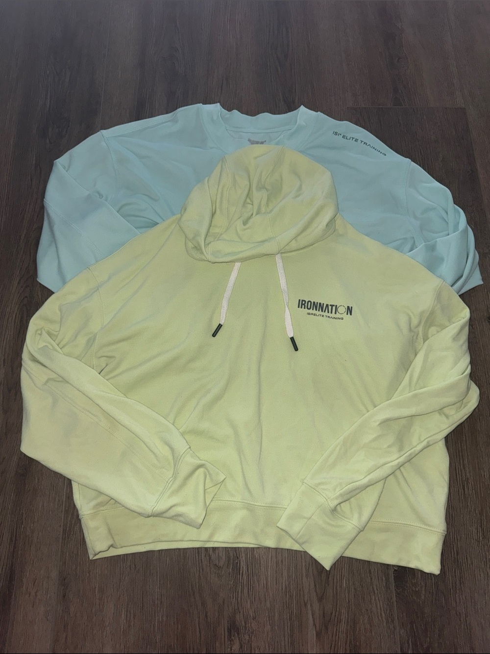 EUC ISI Sweatshirt Bundle